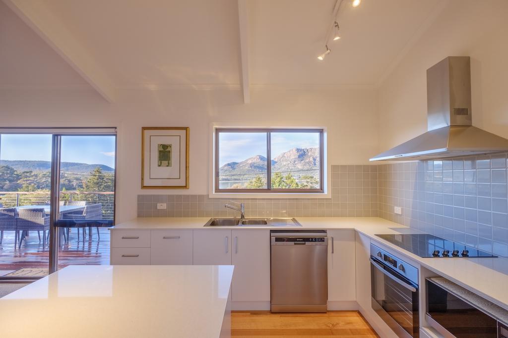 Вилла Arthouse Freycinet Коулс-Бей Экстерьер фото